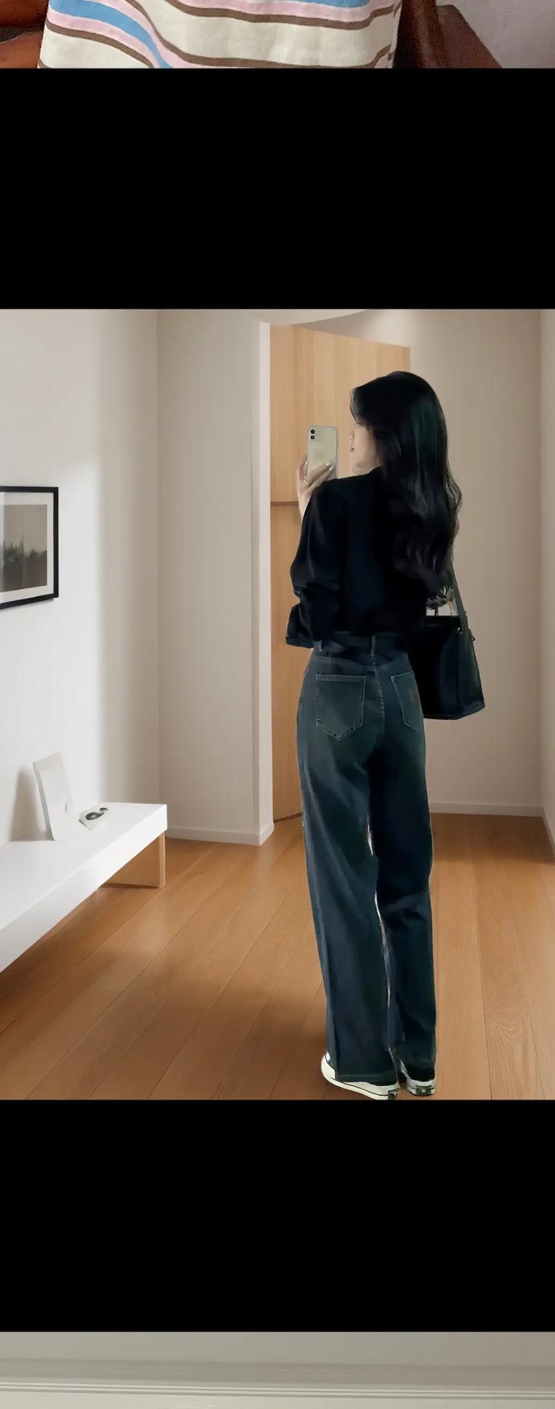 女黑色长袖衬衫怎么搭配