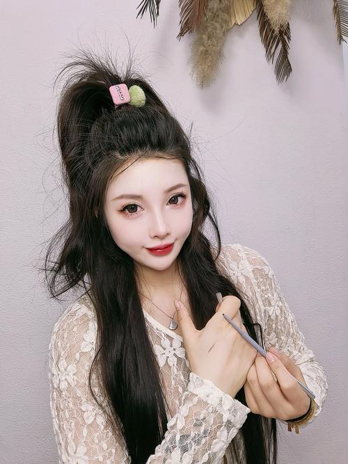 眼线笔和眉笔怎么搭配