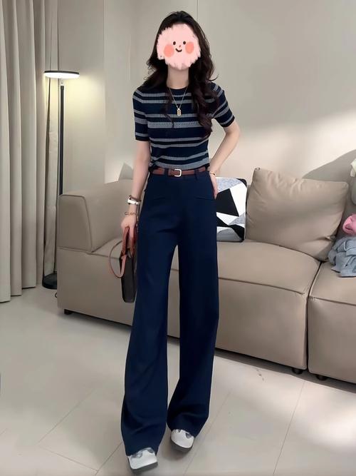 条纹短袖外套怎么搭配