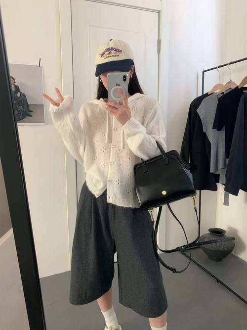 毛背心毛衣怎么搭配