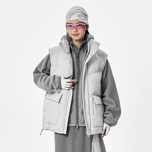 灰色棉服里面怎么搭配