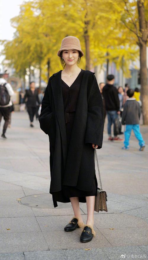 黑色驼色鞋子怎么搭配图片