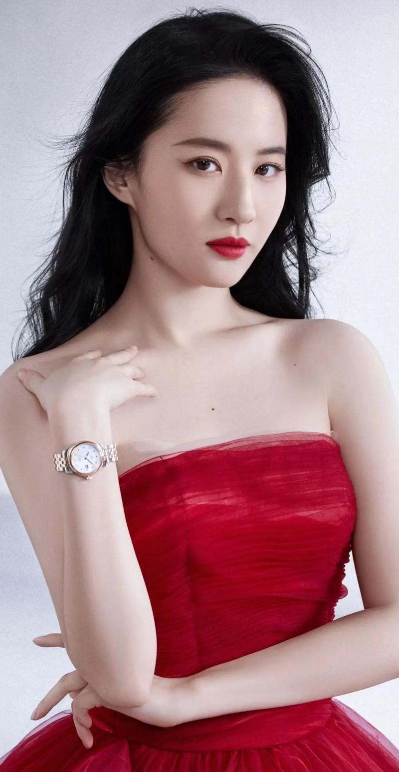 刘亦菲什么国籍