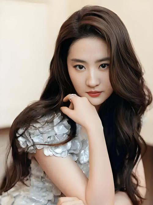 刘亦菲什么国籍