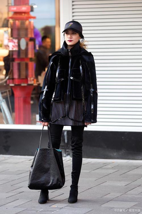 短款皮草怎么搭配裤子好看吗