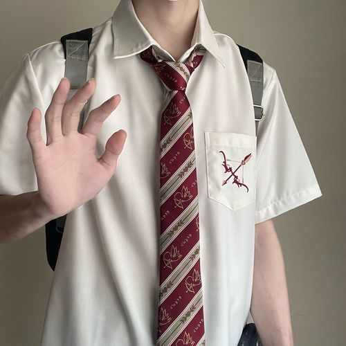 白衬衣配什么领带