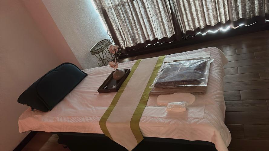 泡澡用什么精油能减肥