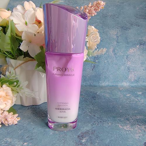 美容院经常用的护肤品