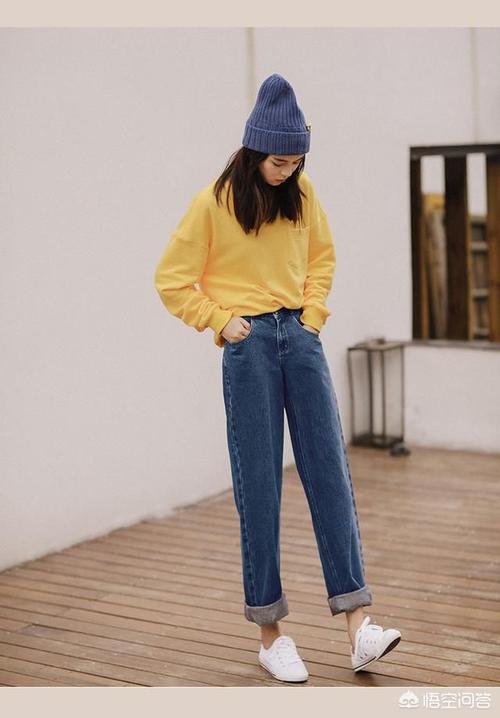 黄颜色卫衣怎么搭配什么裙子好看吗