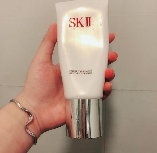 sk2洗面奶味道刺鼻