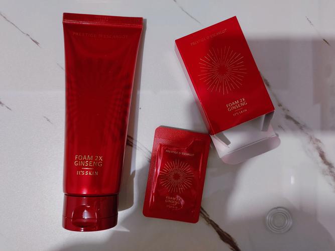 伊思蜗牛洗面奶长痘痘