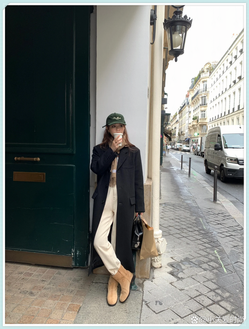 风衣围脖怎么搭配好看