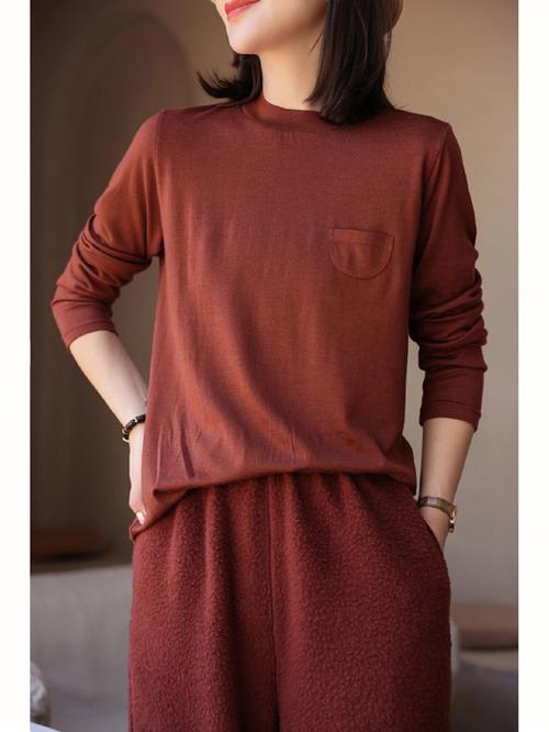 枣色的外套怎么搭配