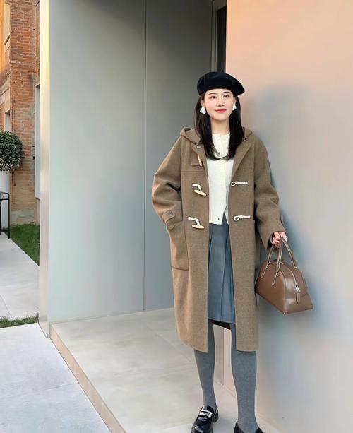 套头大衣怎么搭配