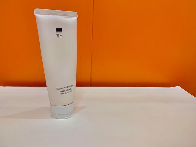 彼得罗夫母菊花洗面奶