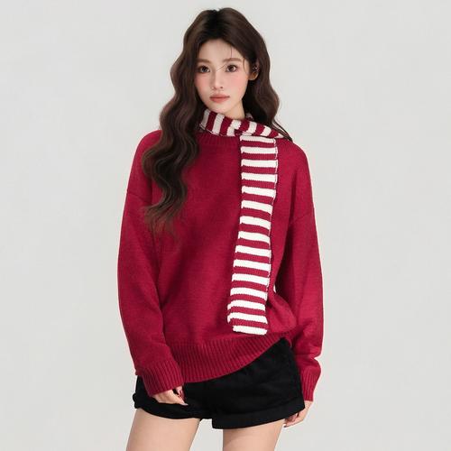 圆领毛衣怎么搭配围巾好看吗