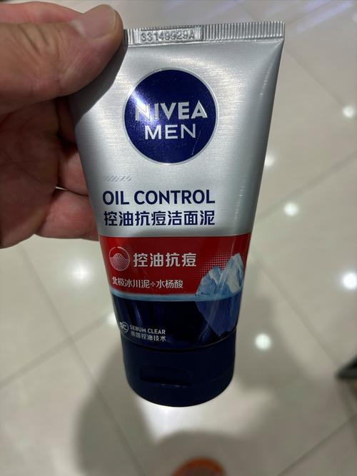 妮维雅洗面奶可以用吗