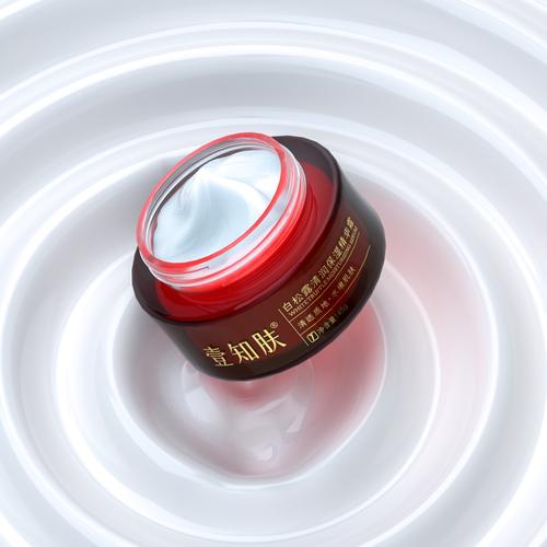 不含酒精的美白护肤品