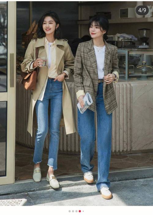 卡其色外套配什么裤子