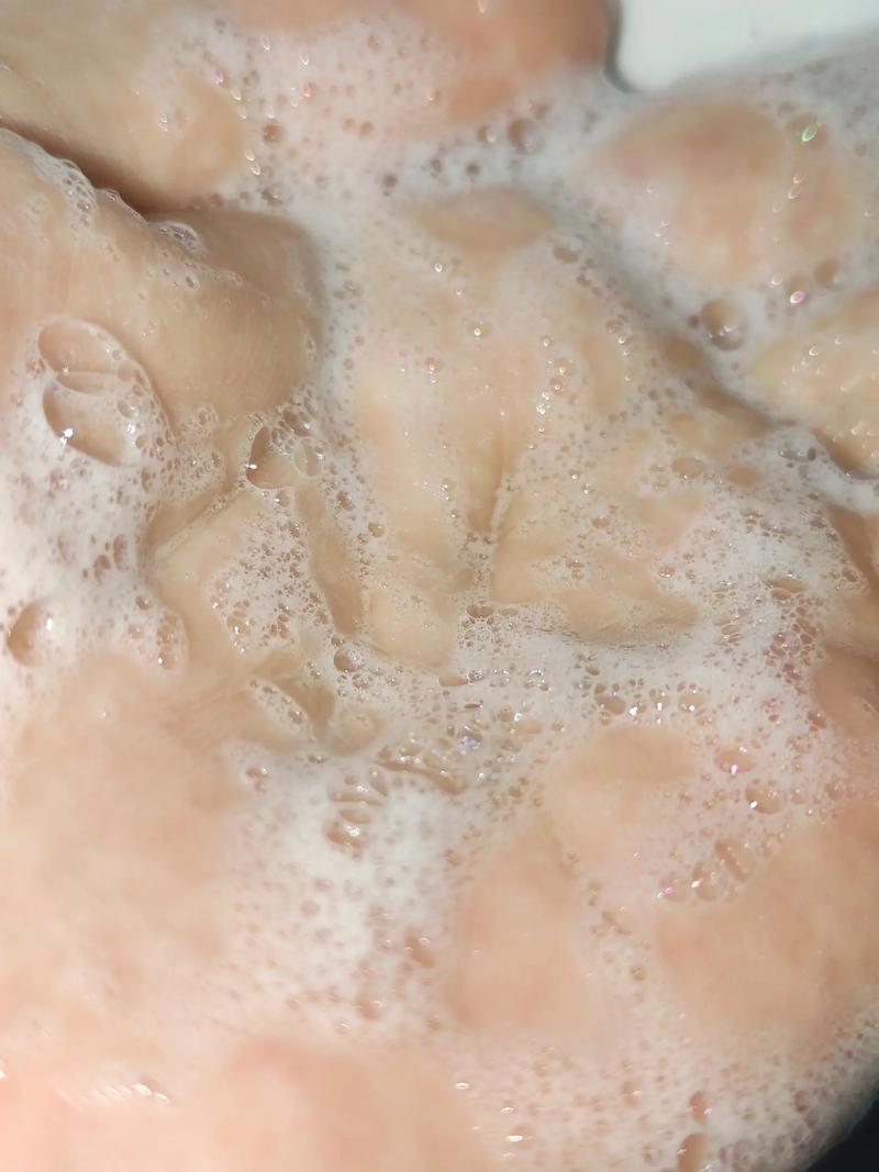 洗面奶揉出怎样的泡沫