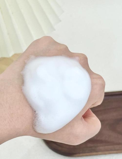 洗面奶揉出怎样的泡沫
