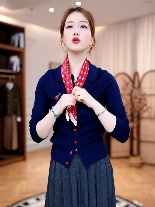 毛衣花样怎么搭配好看