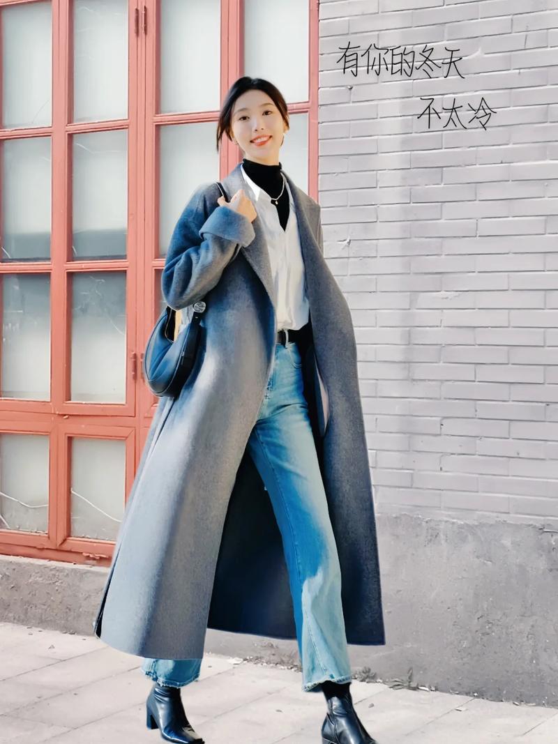 厚衬衫怎么搭配大衣