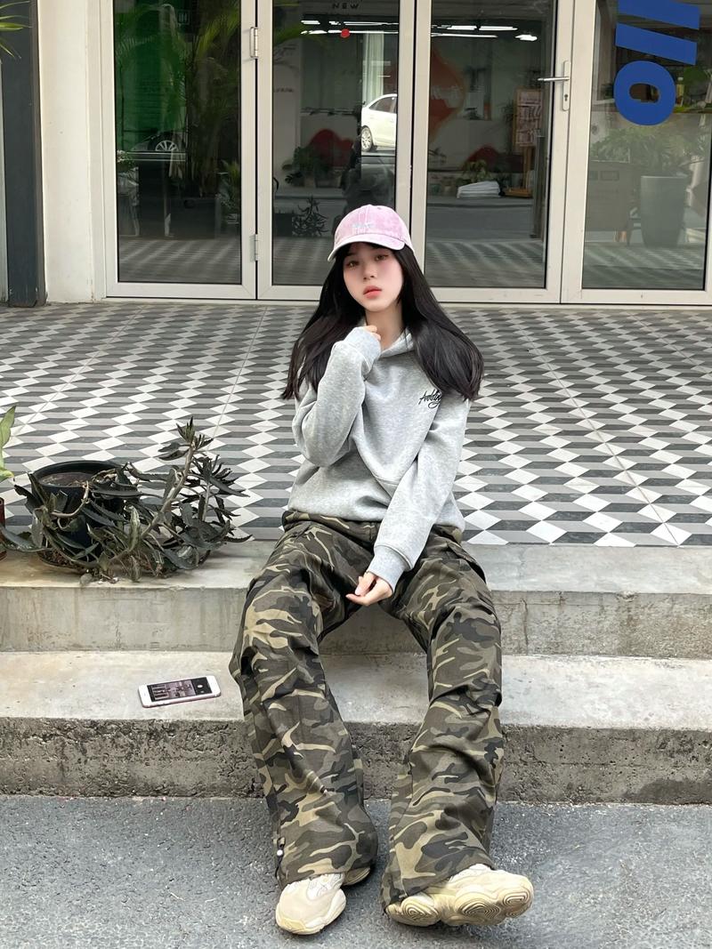 彩裤怎么搭配鞋