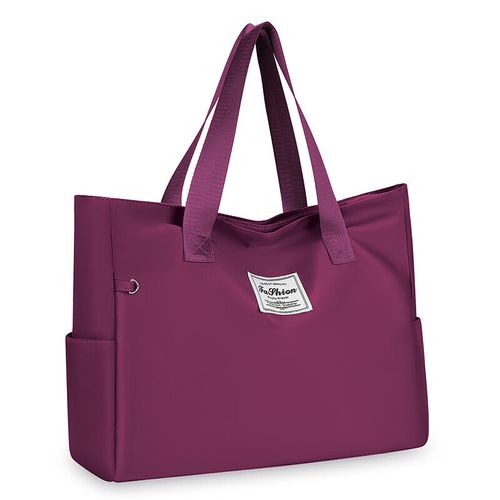 淡紫色包包怎么搭配