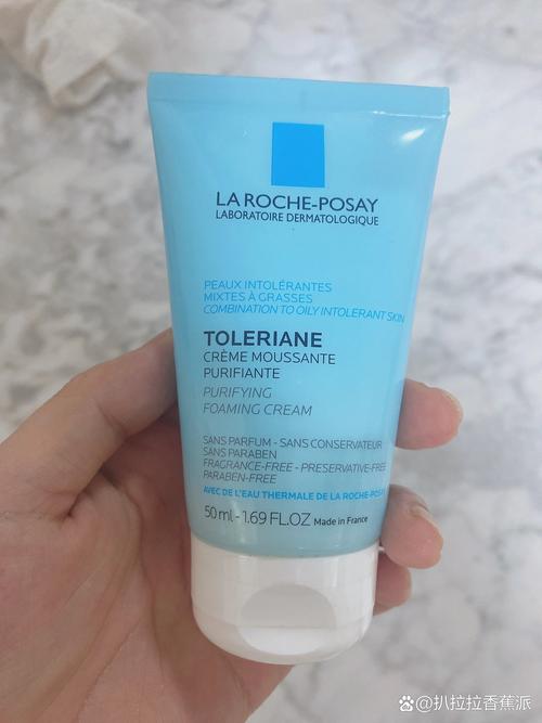 理肤泉特安洗面奶图片