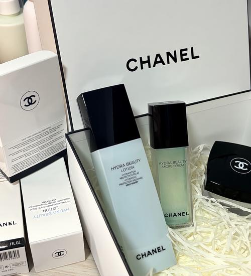 二十岁时候什么护肤品