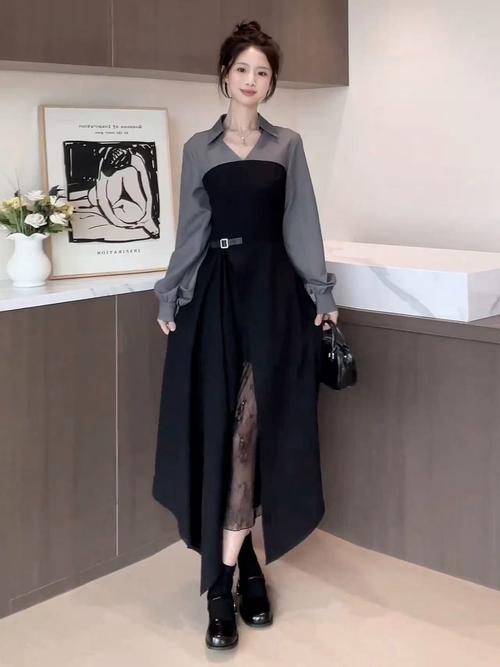 黑色开衩长裙怎么搭配