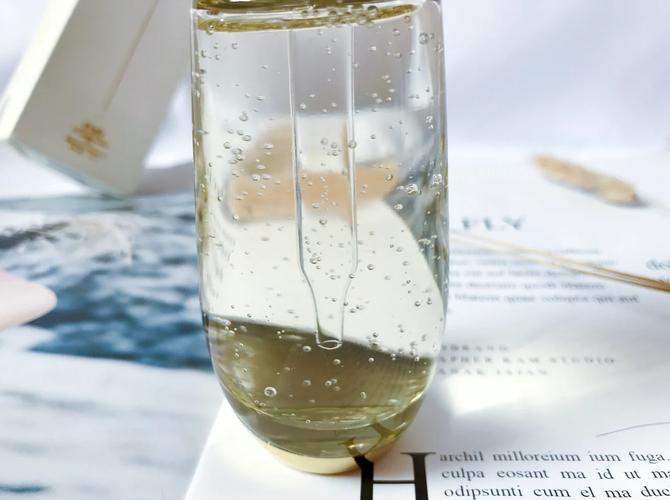 油皮敏感肌补水护肤品