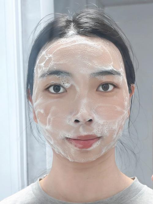 洗面奶晒化了还能用吗