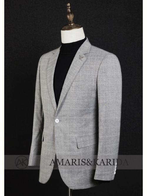 灰色格子衣服怎么搭配图片欣赏