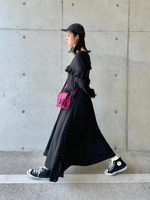 怎么搭配高腰雪纺长裙