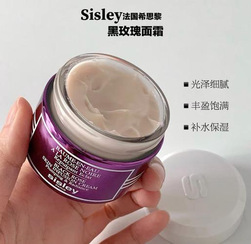 皮肤暗黑有什么护肤品