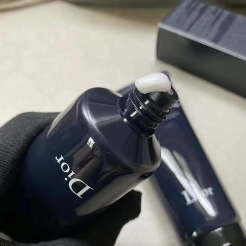 迪奥男士洗面奶怎么样