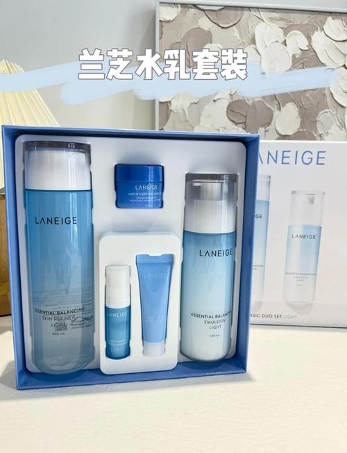 求推荐补水护肤品套装