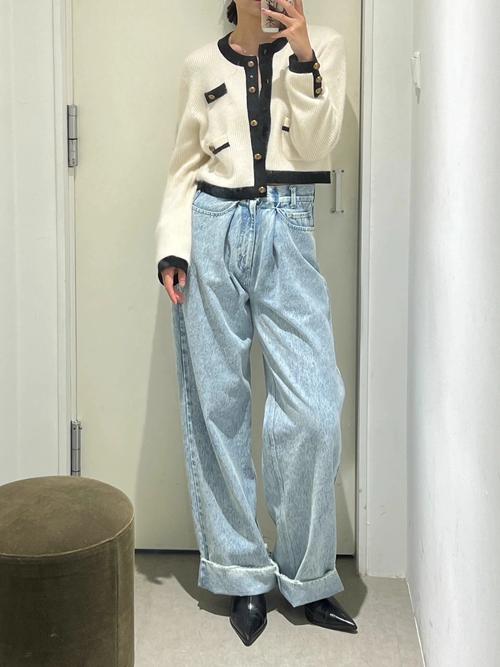 牛仔宽松裤怎么搭配