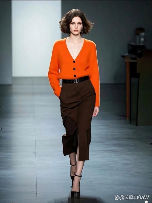 亮肤色适合什么肤色