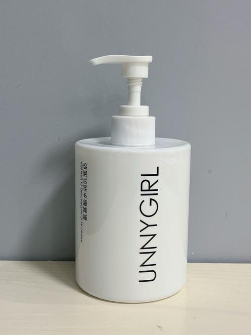 中性偏油用什么洗面奶