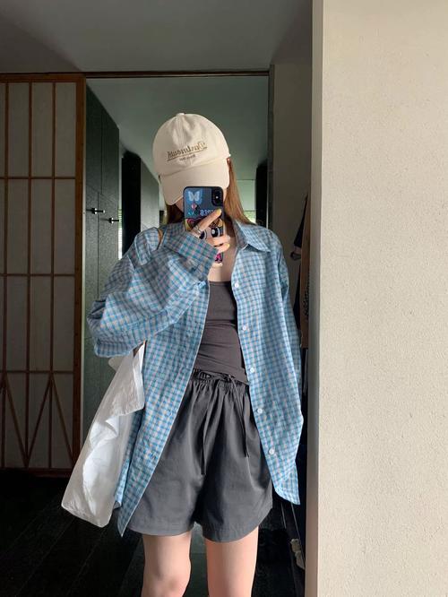 over size 衬衣怎么搭配