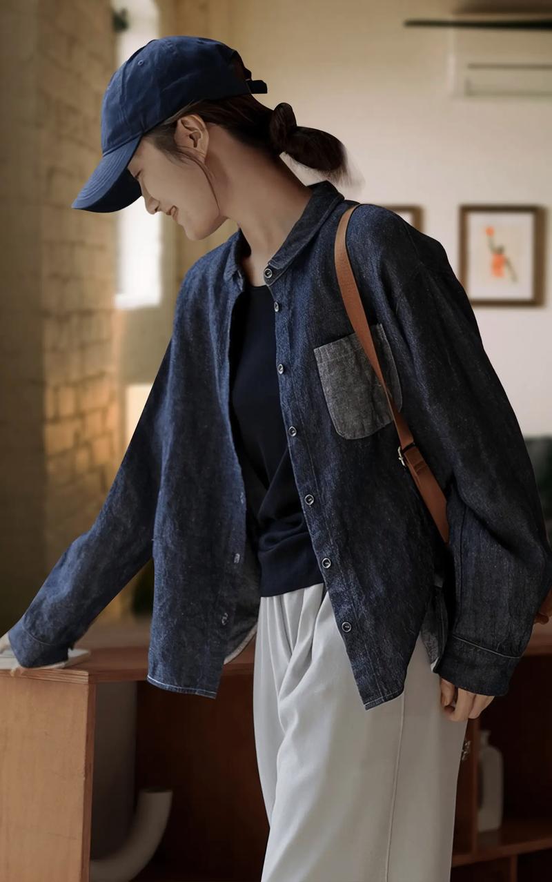 牛仔衬衫配什么外套