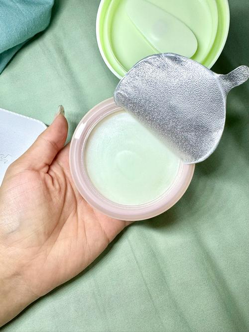 用卸妆膏还用洗面奶吗