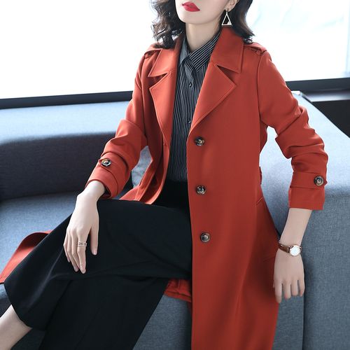 焦糖色西装外套女怎么搭配