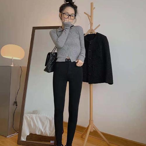 小猫裤外穿怎么搭配