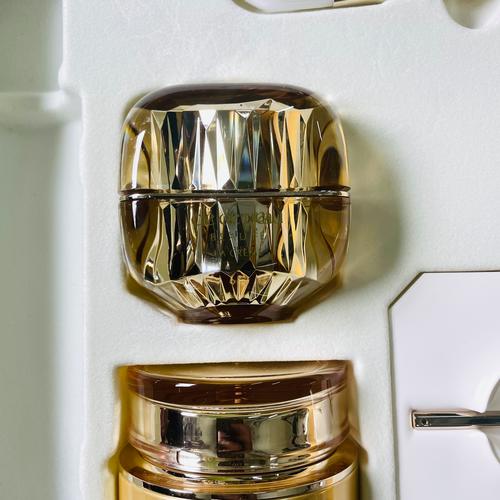 打开肌肤通道的护肤品