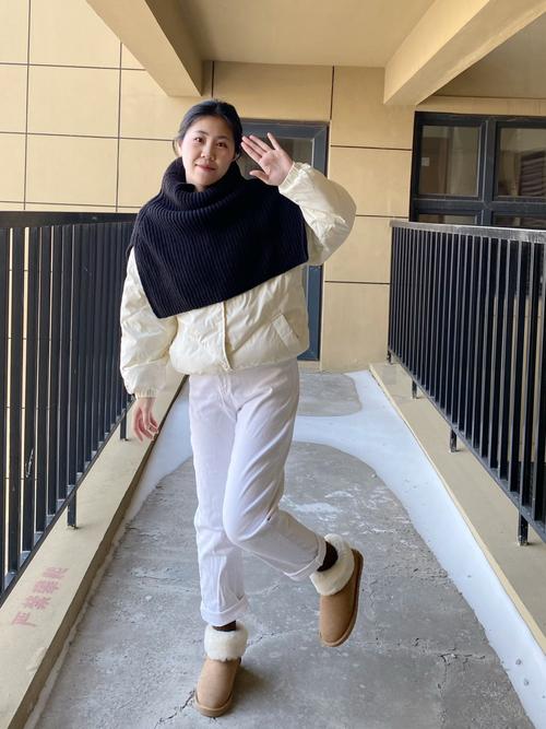 北方穿毛毛鞋怎么搭配