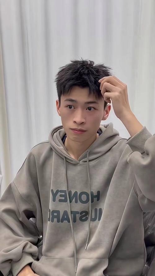 发型定型用什么好